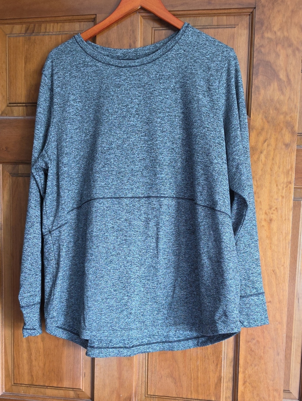 Duluth Trading Co Heathered Gray Crew Neck Sweater